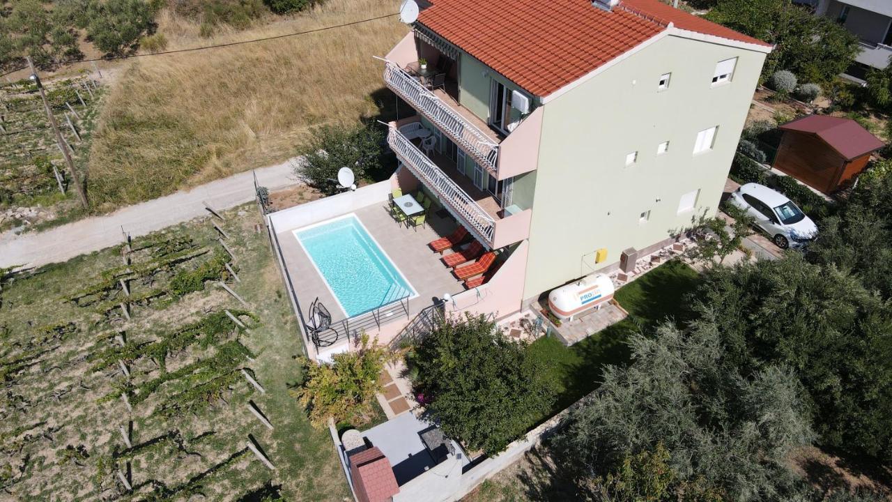 Apartment M&M With Private Pool Kučine 外观 照片