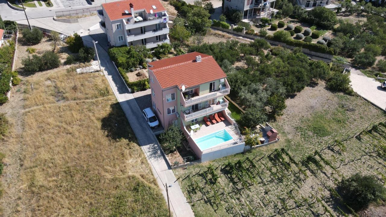 Apartment M&M With Private Pool Kučine 外观 照片