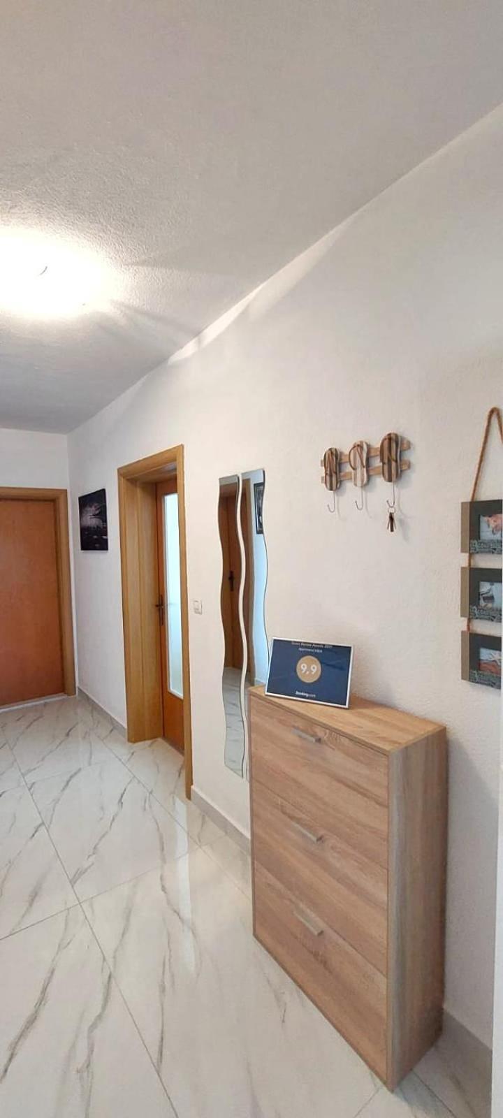 Apartment M&M With Private Pool Kučine 外观 照片