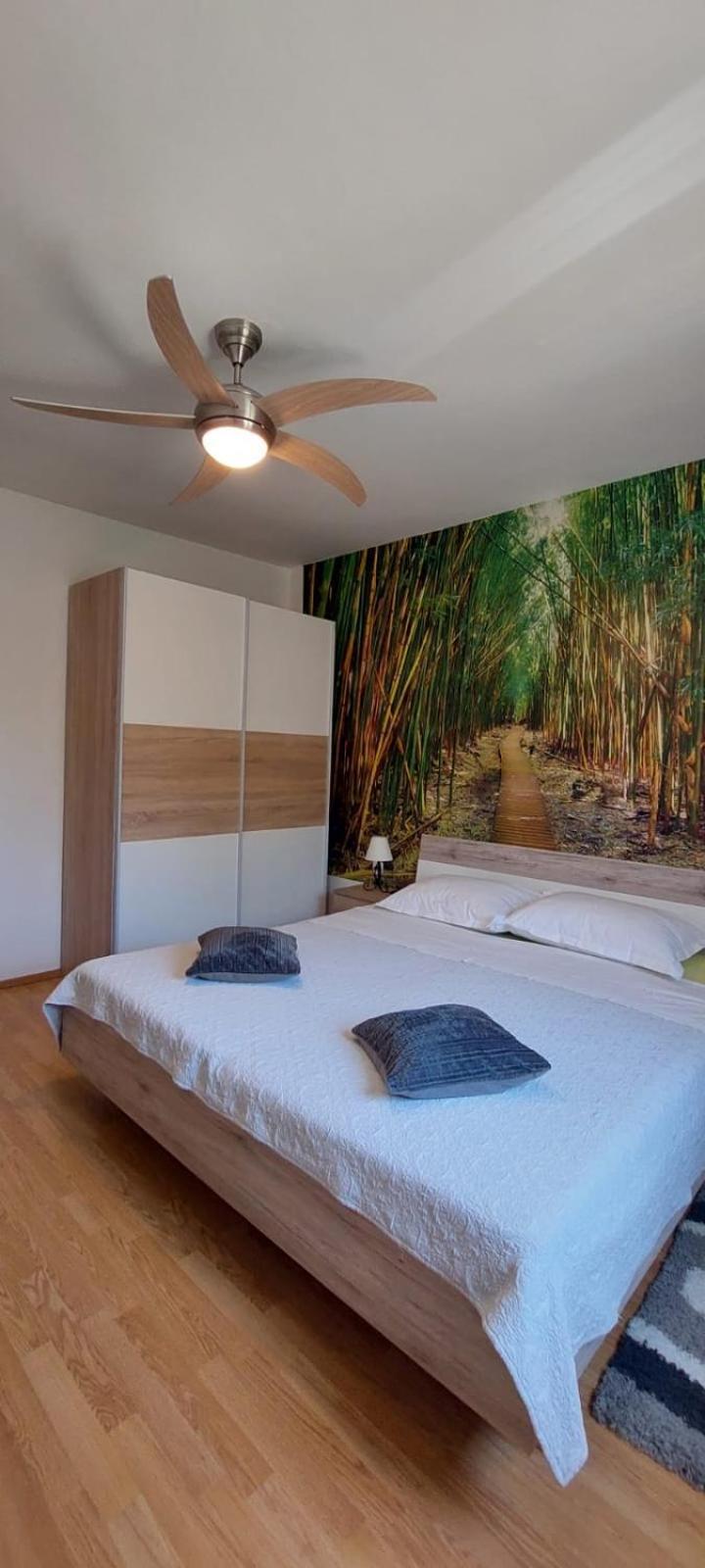 Apartment M&M With Private Pool Kučine 外观 照片