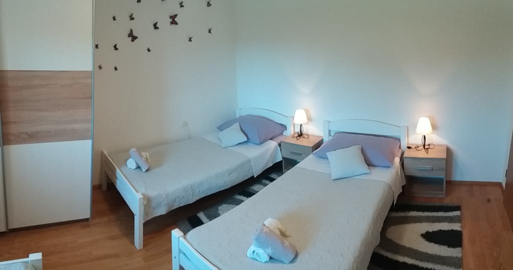 Apartment M&M With Private Pool Kučine 外观 照片